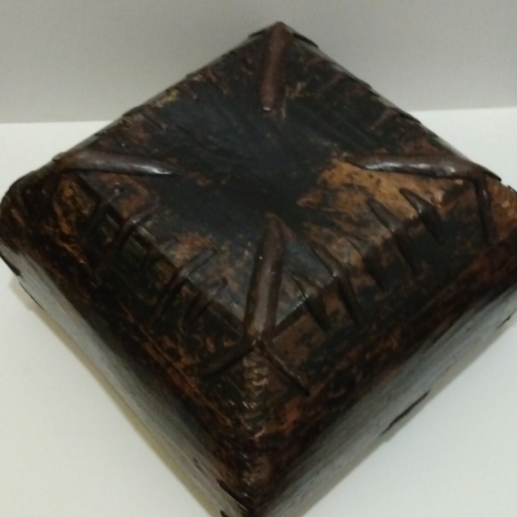 Medieval Antique Basket With Handle - Picture 5 of 8